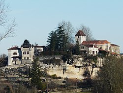 Skyline of Condat-sur-Trincou