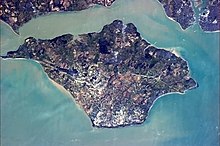 IsleOfWightFromTheISS.jpg