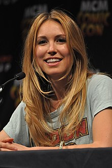 Sarah Carter 2013.jpg