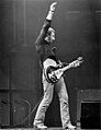 Pete Townshendin kuuluisa ”viikatekäsi” The Whon konsertissa Torontossa 1976.