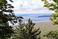 L'estuaire et la pointe est de l'île d'Orléans vus à partir du sentier « Les Chutes »