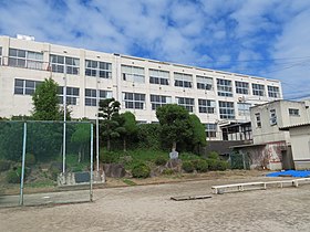 蒲郡市立塩津中学校