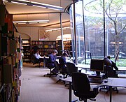 Studiezaal van het Nederlands Instituut voor Oorlogsdocumentatie (2009)