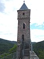 Bergfried von der Schildmauer aus