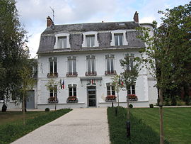 The town hall in Vignely