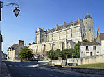 Vue du château depuis la rue du Val