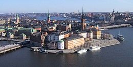 Sztokholm - widok na Riddarholmen a stare mjasto