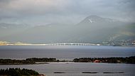 Tresfjordbrua sett fra Molde. Foto: Peter Fiskerstrand, 2016