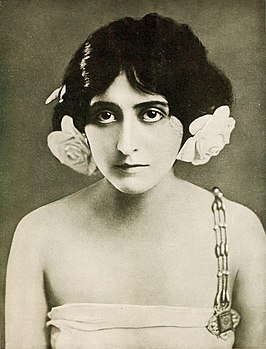 Clara Kimball Young (1916)