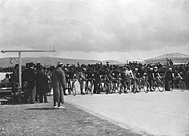 Start van de 100 km op de Olympische Spelen van 1896 in Athene