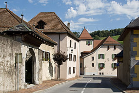 Malnova urbocentro de Saint-Maurice