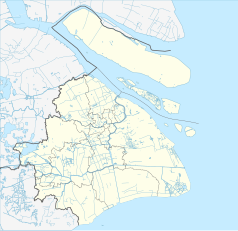 Mapa konturowa Szanghaju, blisko centrum na prawo znajduje się punkt z opisem „Lingkong Lu凌空路站Lingkong Road”