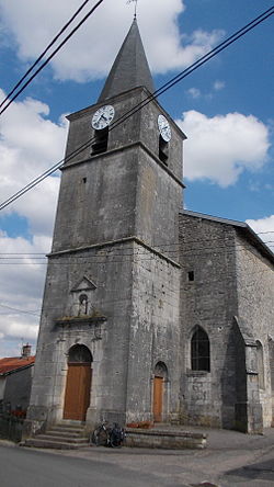 Skyline of Tréveray