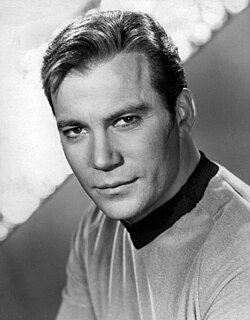 William Shatner jako James T. Kirk