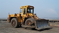 Zettelmeyer ZD 3001 təkərli buldozer