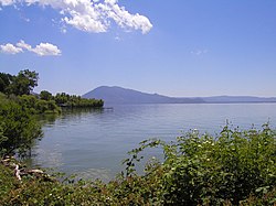 Hồ Clear, đặc điểm địa lý nổi bật ở quận Lake