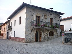 Gaintza Town Square