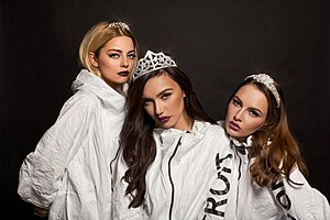 Serebro in 2016 (L–R: Kischuk, Seryabkina, Favorskaya)