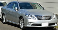 皇冠 Royal Saloon (日本; 已改型)