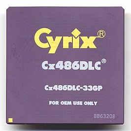 Een Cyrix Cx486DLC microprocessor op 33 MHz.