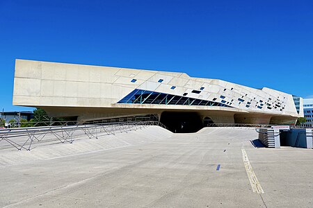 Phaeno Science Center, Wolfsburg, Germany (2005)