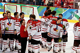 Canadese ploeg na het behalen van de gouden medaille