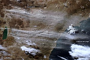 First images captured by NASA of the great drought of the lake in 2013. Some areas still have water, but most of the area has been hit by dust storms.