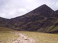 Carrantuohill von Hag’s Glen, links die Devil’s Ladder