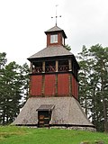 Klockstapel öster om kyrkan