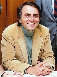 O astronomo y escritor estausunidense Carl Sagan.