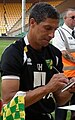 Chris Hughton geboren op 11 december 1958