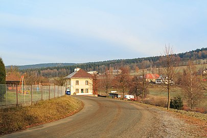 Březiny : la mairie.