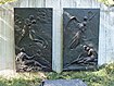 Karl Krause (Bronzereliefs von Adolf Lehnert)