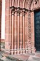 Colonas gotica a la porte de Marienkirche Gelnhausen (Gelnhausen, Deutxland)