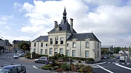 The town hall in Saint-Brice-Courcelles