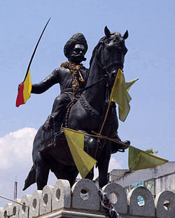 Statue of Keladi Shivappa Nayaka