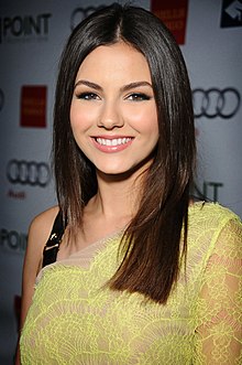 Victoria Justice (septembro 2013)