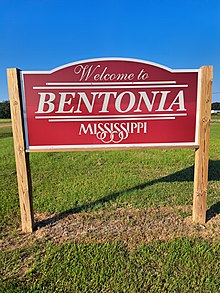 Welcome To Bentonia sign.jpg