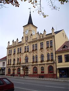 Rathaus Lomnitz.jpg