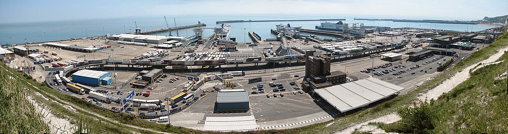 Panorama o Borth Dover