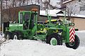 作業中の除雪グレーダー