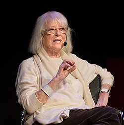 Birgitta Ulfsson under ett samtal om skådespeleri med Anna Takanen och Iwar Wiklander i "Annas hörna" på Kulturhuset Stadsteatern i Stockholm 2016.