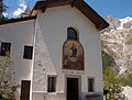 Facciata del santuario di Notre-Dame de Guérison