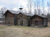 Iisalmi, Finlandiya'daki yerel müzenin ahşap ambarları.