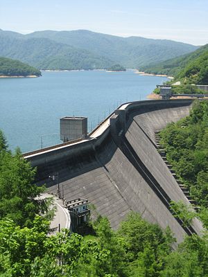 有峰ダム