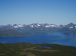 Indløbet til Godfjorden set fra Raudmoldheia i Kvæfjord