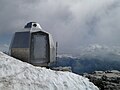 Il bivacco Ferrario posto in cima alla Grignetta