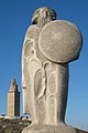 Estatua de Breogán, rei lendario de Galicia, preto da torre de Hércules.