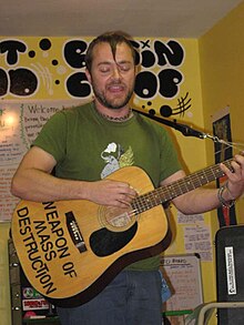 Clavin performing in 2007