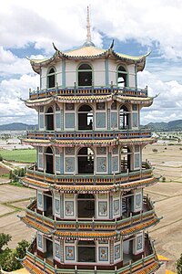 Pagode in de buurt van Kanchanaburi